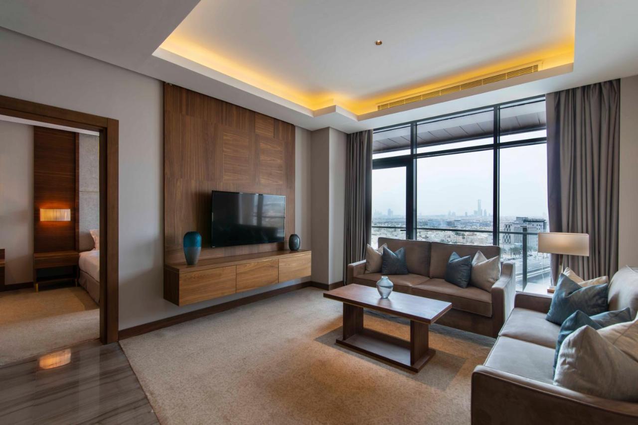 Waw Hotel Suites King Abdullah Road Riadh Exterior foto